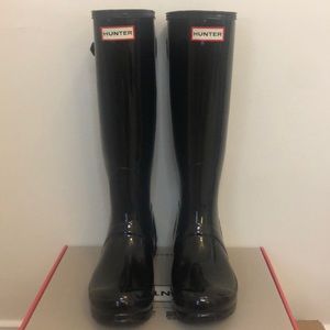 Hunter Women’s Tall Rain Boots